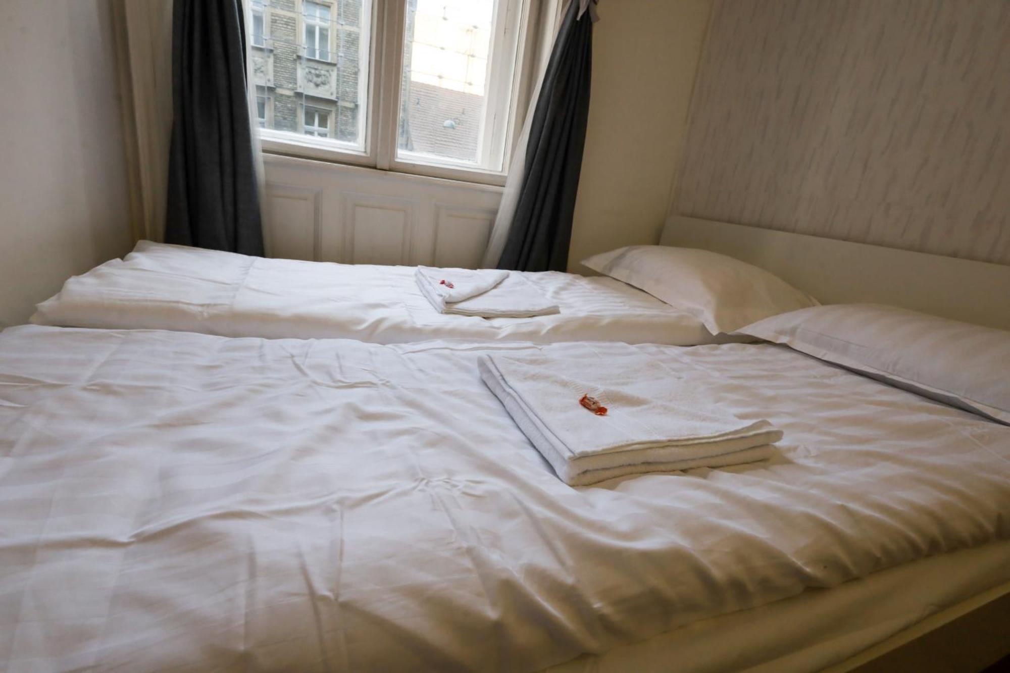 Budapest Pest-Port Apartment 4 Rooms For 16 Person Eksteriør billede
