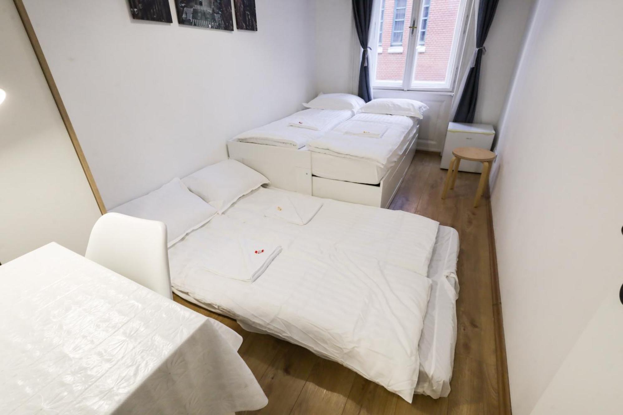 Budapest Pest-Port Apartment 4 Rooms For 16 Person Eksteriør billede