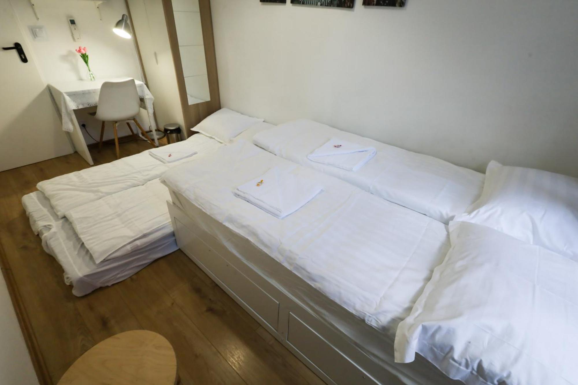 Budapest Pest-Port Apartment 4 Rooms For 16 Person Eksteriør billede