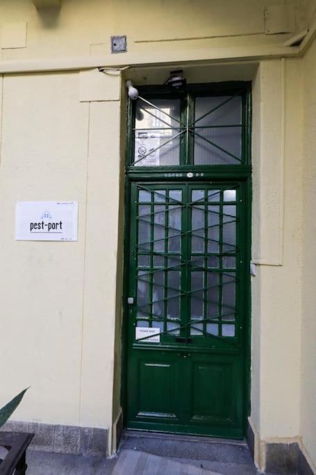 Budapest Pest-Port Apartment 4 Rooms For 16 Person Eksteriør billede